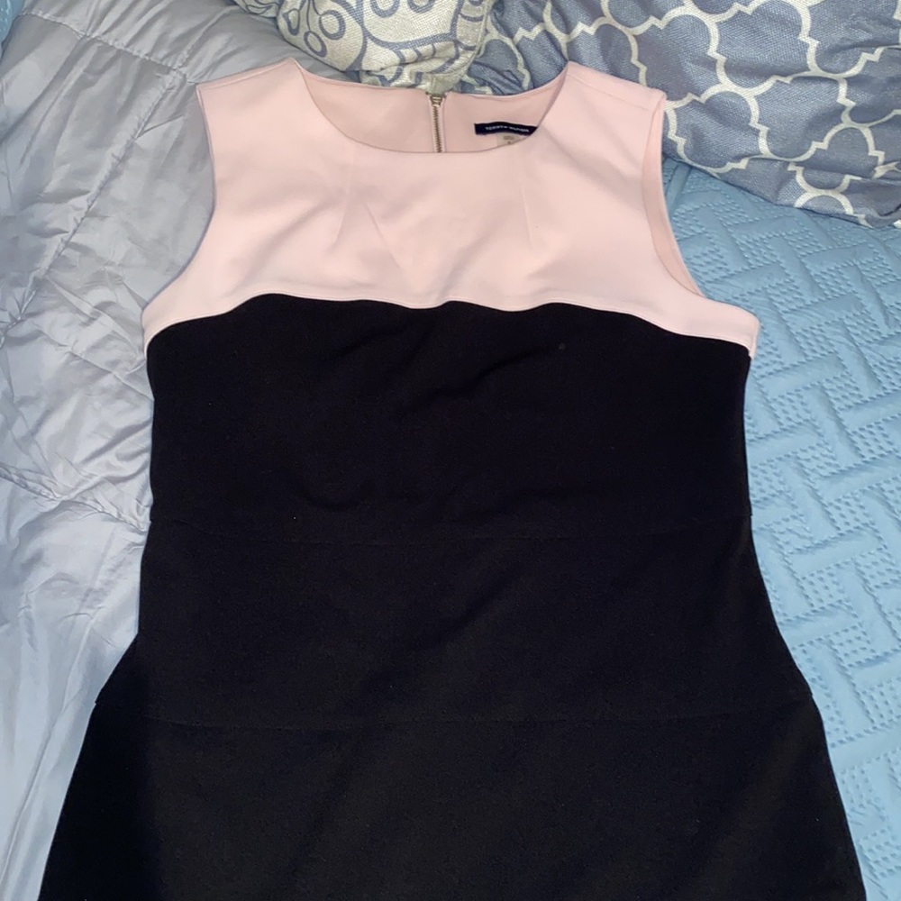 Tommy Hilfiger Colorblock sleeveless knee length pink and black sheath dress 6 - Picture 8 of 15